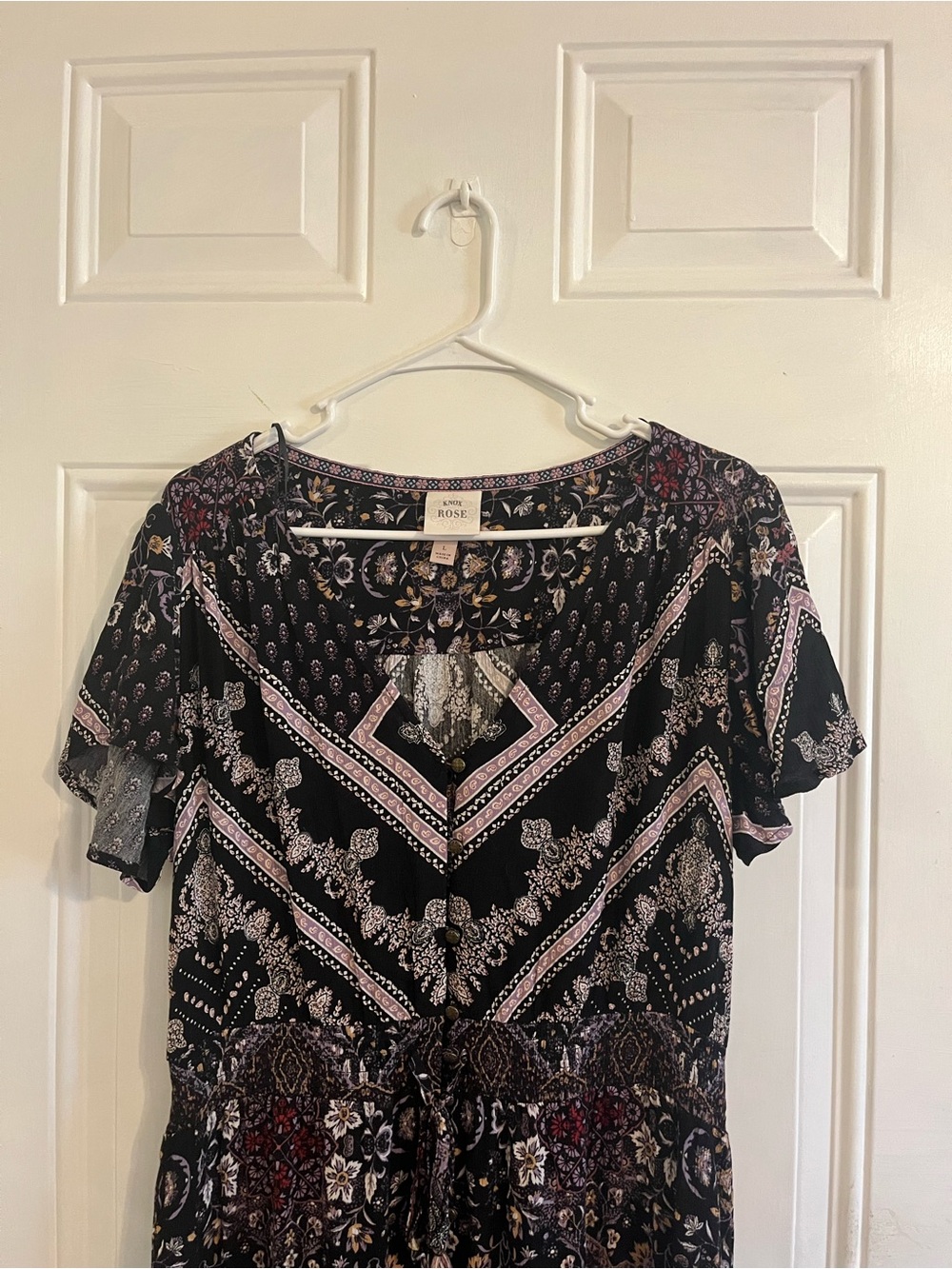 Knox Rose Black Maxi Dress with Mauve Paisley Print